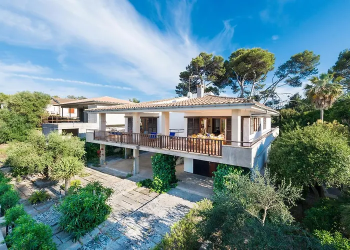 Villa Can Salom, Villa For 8 At Mal Pas Beach